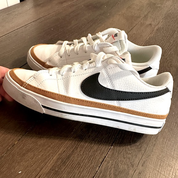 Nike Women's Court Legacy Next Nature Shoes - Picture 1 of 7